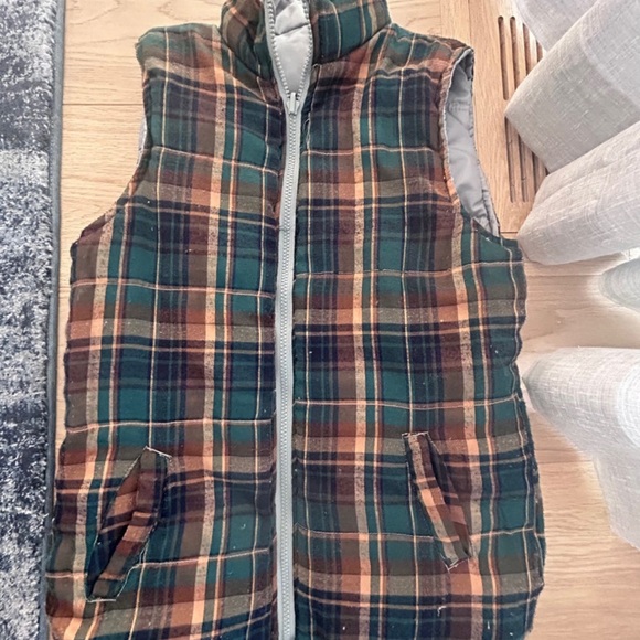Kids / youth fall reversible vest size medium - Picture 2 of 2